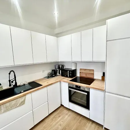 New Loft 2 Bedroom Flat Croisette / Palais Des Festivals Lägenhet